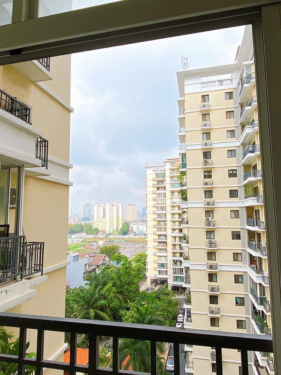 Cho thuê 1 phòng trống trong chung cư Cantavil - An Phú - Quận 2 Giá : 3.500.000 Điện nước nn