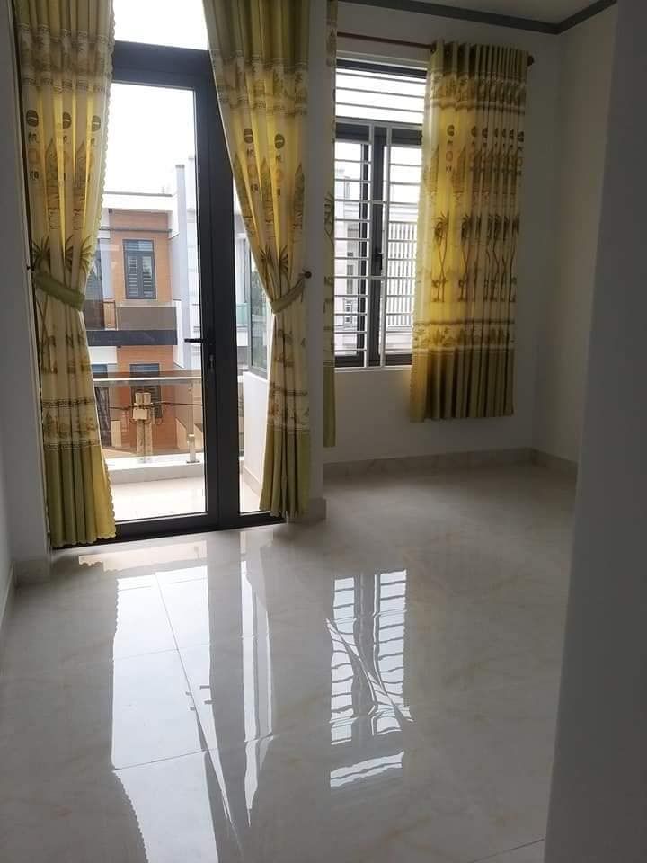 Cần cho thuê nhà ở dĩ an bình dương phù hợp làm văn phòng bất động sản.hoặc ở khu dân cư yên tĩnh