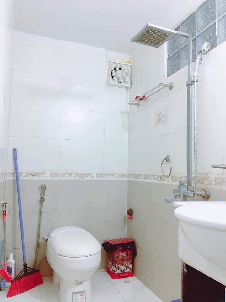 BÁN NHÀ NGÕ CHỢ KHÂM THIÊN KINH DOANH NHỎ, TIỆN ÍCH DT 37M2, 4 TẦNG, GIÁ CHỈ 2,85 TỶ HIẾM - LÔ GÓC