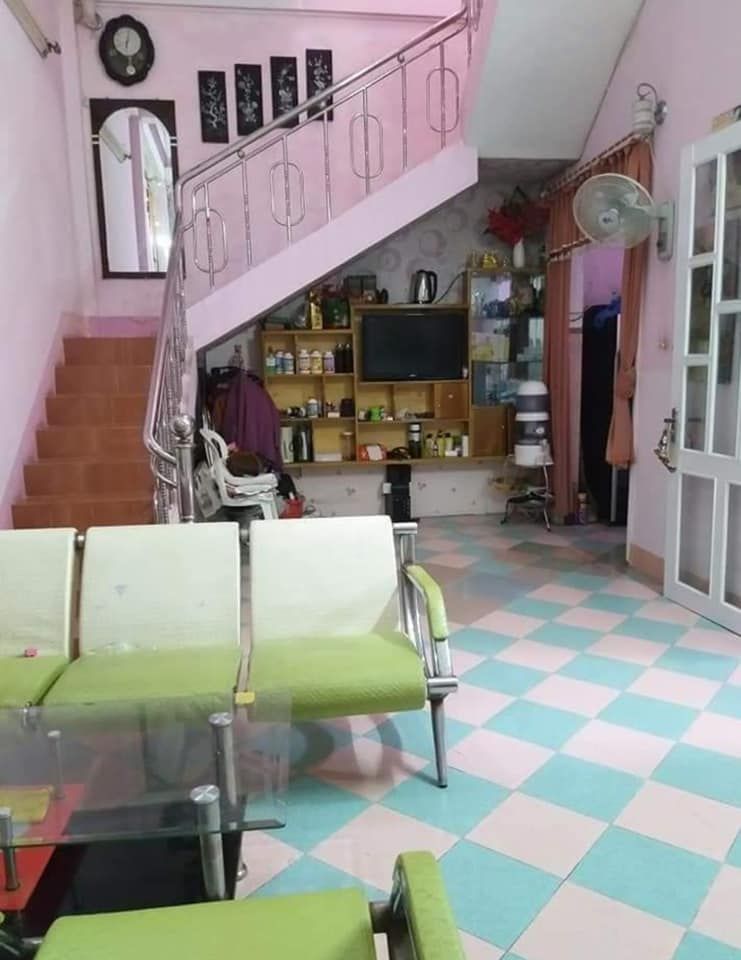 Cchủ cần bán gấp căn nhà 2 tầng đường Lương Định Của, Phường Lý Thường Kiệt, TP. Quy Nhơn .