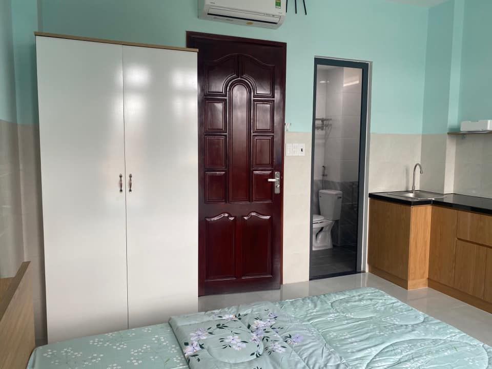 Cho thuê Căn Hộ Dịch Vụ Nhà Mới Xây Hẻm Xe Hơi, Quận Bình Thạnh