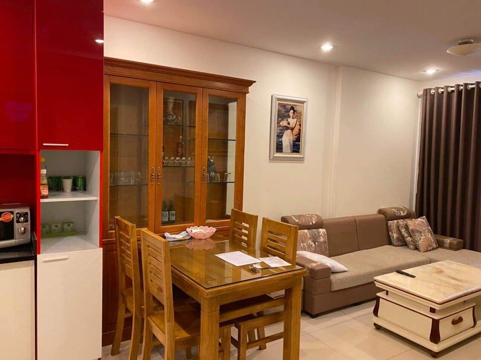 Cho thuê căn hộ diện tích 61_69m2 tòa nhà SHP Lạch Tray. Full đồ nội thất, hướng cửa: Đông Nam