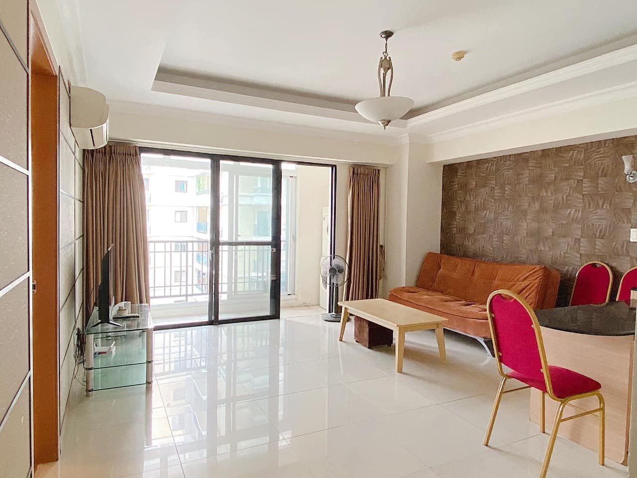 Cho thuê 1 phòng trống trong chung cư Cantavil - An Phú - Quận 2 Giá : 3.500.000 Điện nước nn