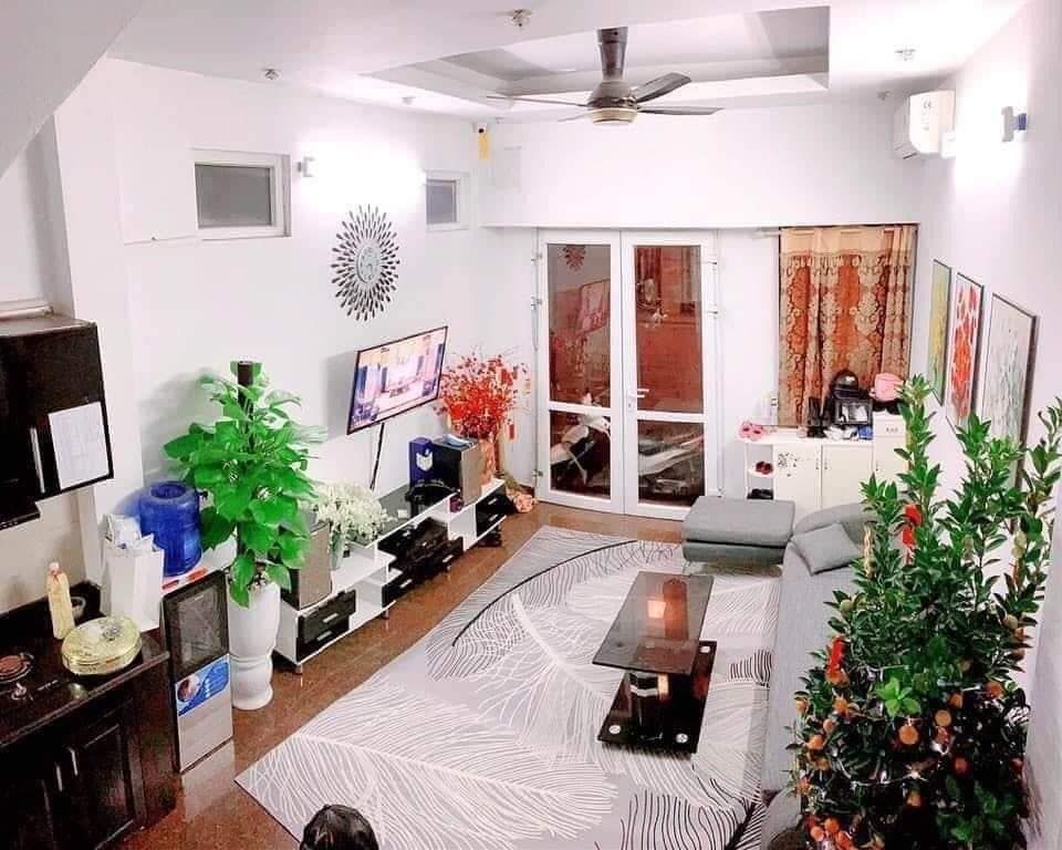 BÁN NHÀ NGÕ CHỢ KHÂM THIÊN KINH DOANH NHỎ, TIỆN ÍCH DT 37M2, 4 TẦNG, GIÁ CHỈ 2,85 TỶ HIẾM - LÔ GÓC