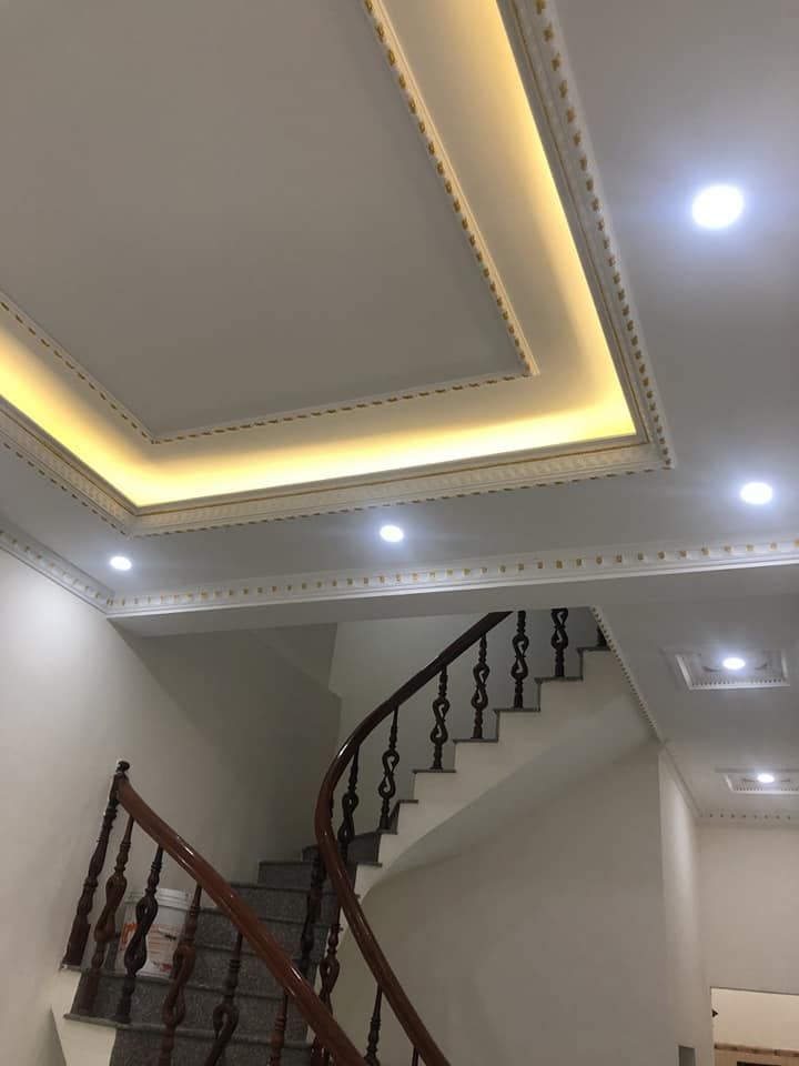 GIA CHỦ CHUYỂN NHÀ ĐI HÀ NỘI NÊN BÁN NHÀ 3 TẦNG Ở GẦN CHỢ BẦU DIỆN TÍCH 64M LƯU KHÔNG