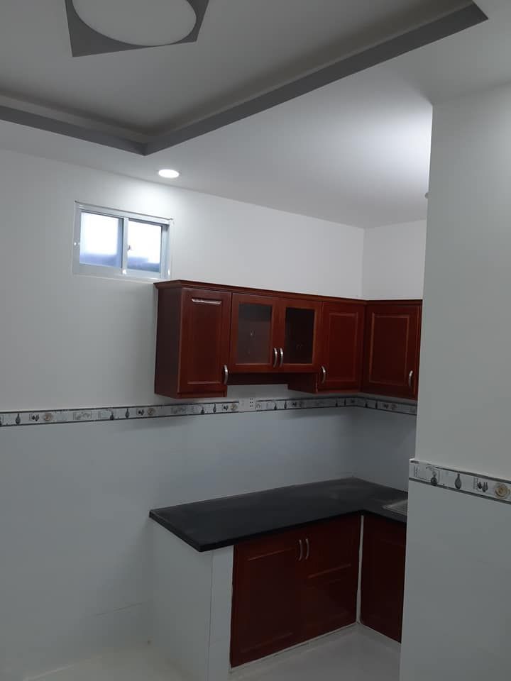 Cho thuê nhà trệt lầu hẻm 160 Nguyễn Văn Quỳ, P. TTĐ, Q7 - DT : 4x8m,2PN,2wc Giá 6tr/tháng
