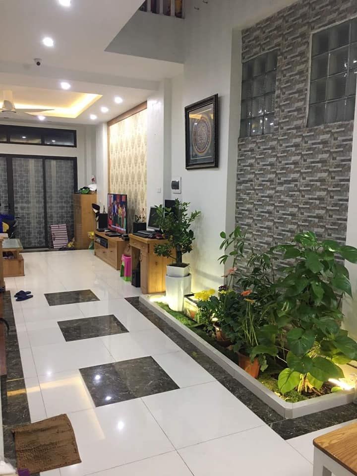 BÁN GẤP NHÀ ĐẸP NGUYỄN KHANG AN NINH, AN SINH, TIỆN ÍCH DT 60M2, 4 TẦNG GIÁ 6,X( X NHỎ)