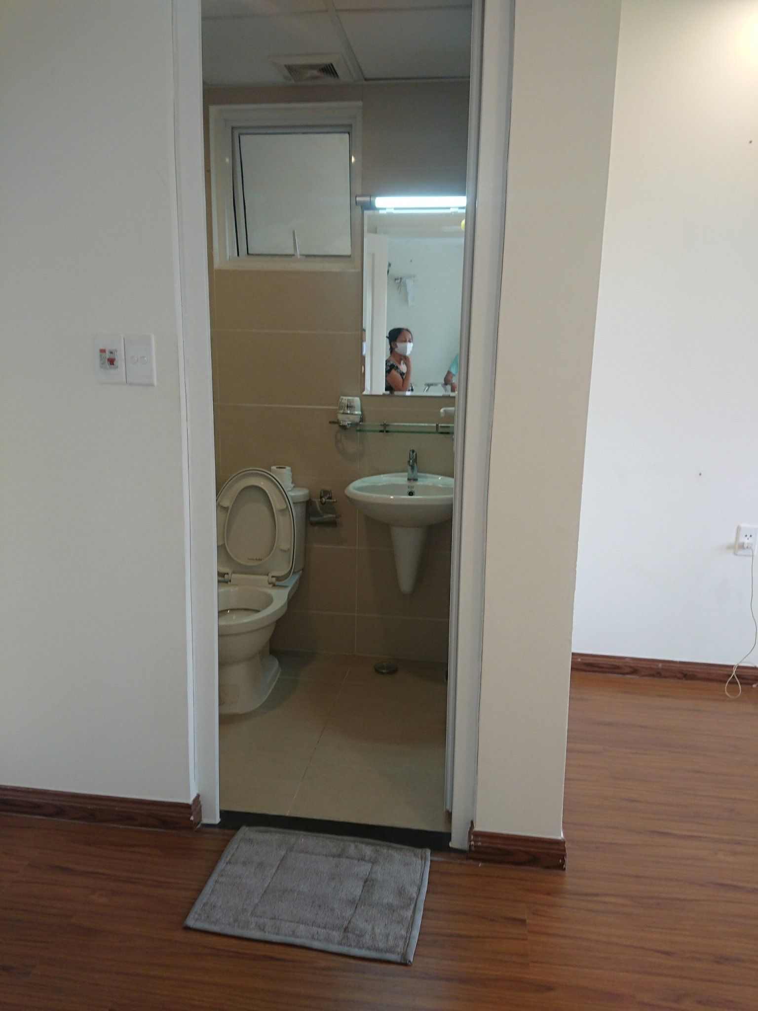 Cần cho thuê chung cư Lavita Garden đường số 3 Thủ Đức. Căn 2PN 2WC nhà trống sạch sẽ.