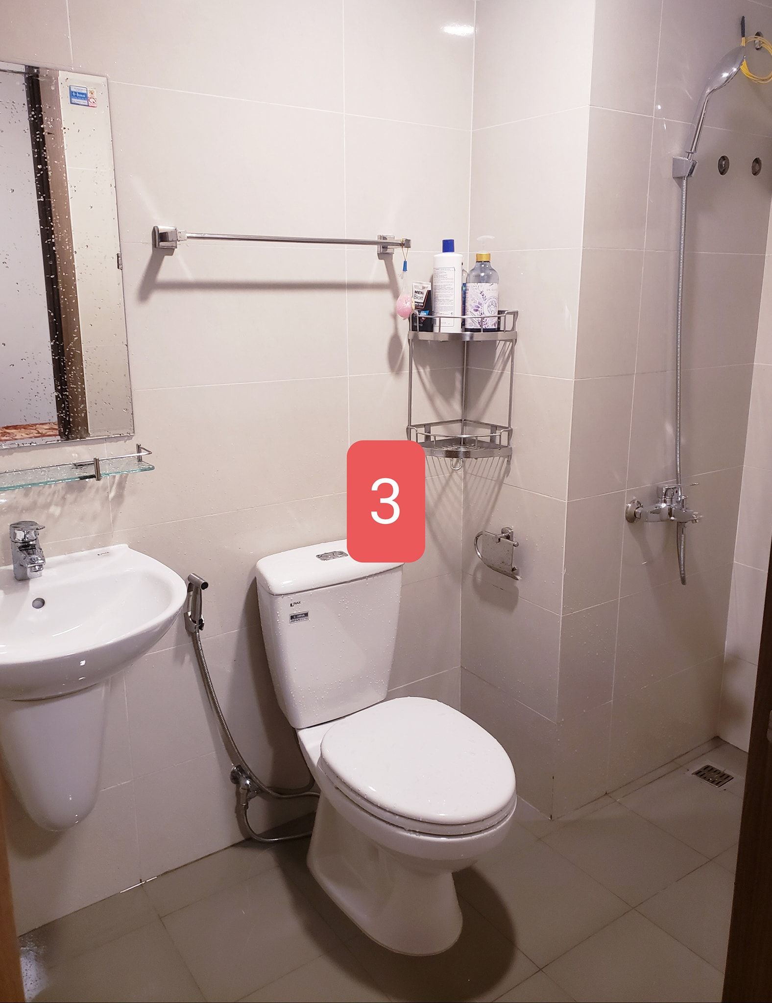 Cho thuê nhà giá rẻ: + Căn nhà đôi . Nhà còn mới An Dương vương, P16 Q8, HCM