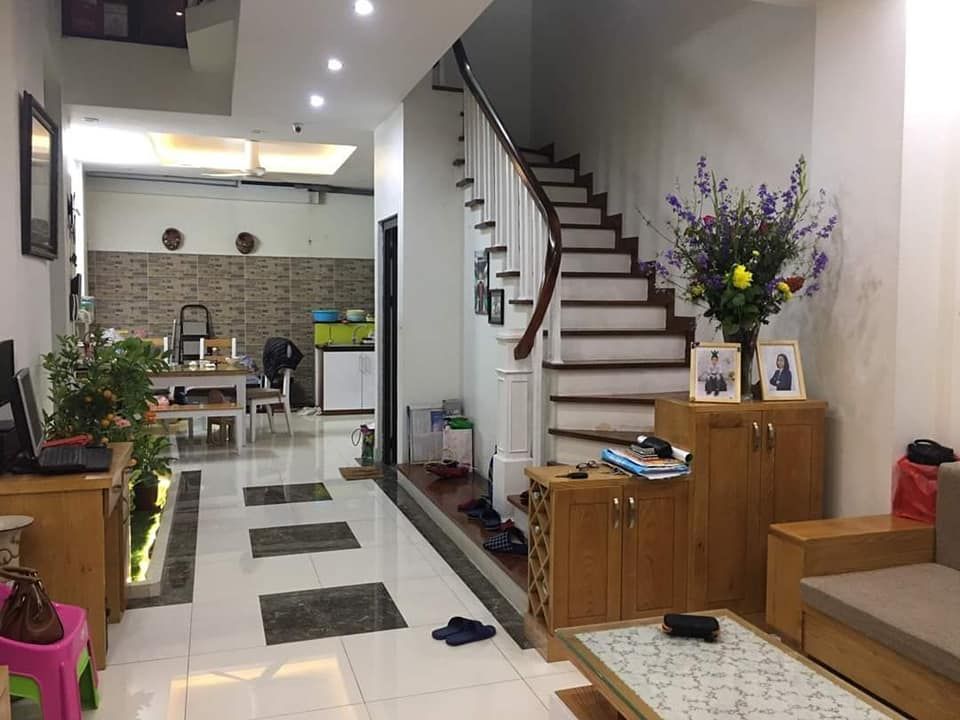 BÁN GẤP NHÀ ĐẸP NGUYỄN KHANG AN NINH, AN SINH, TIỆN ÍCH DT 60M2, 4 TẦNG GIÁ 6,X( X NHỎ)