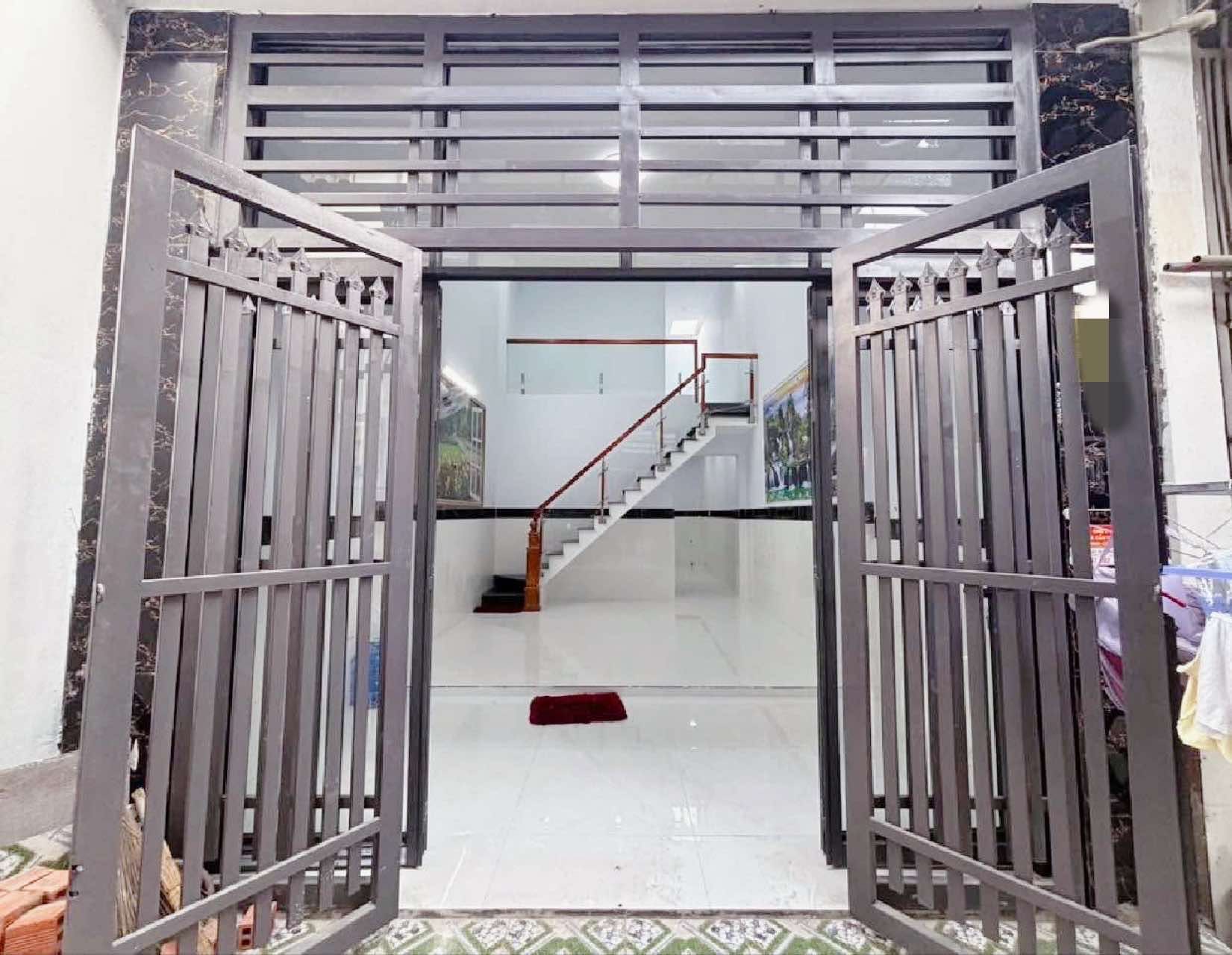 Nhà cấp 4 có lửng 45m2 Hiệp Thành 13 Q12 , hẻm 3 gác , liền kề Ngã 3 Đông Quang - 3,2ty 0932030061