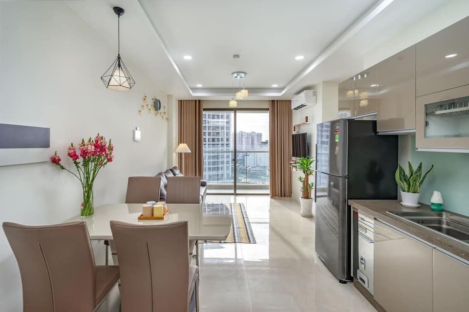 Cho thuê căn hộ cao cấp Masteri Millennium Q4 Diện tích: 65m2-2PN-2WC View thoáng mát Full nội thất