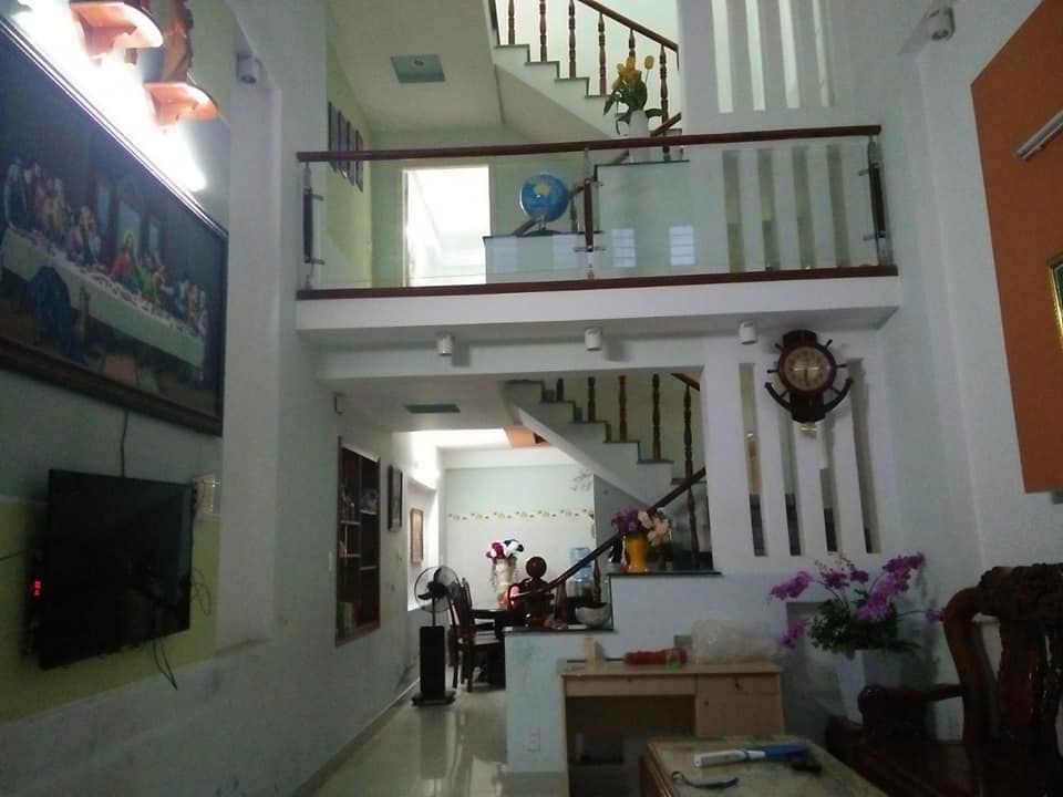Cho thuê nhà nguyên căn hẻm ô tô đường số 49, phường Hiệp Bình Chánh, Thủ Đức. Diện tích: 60m2