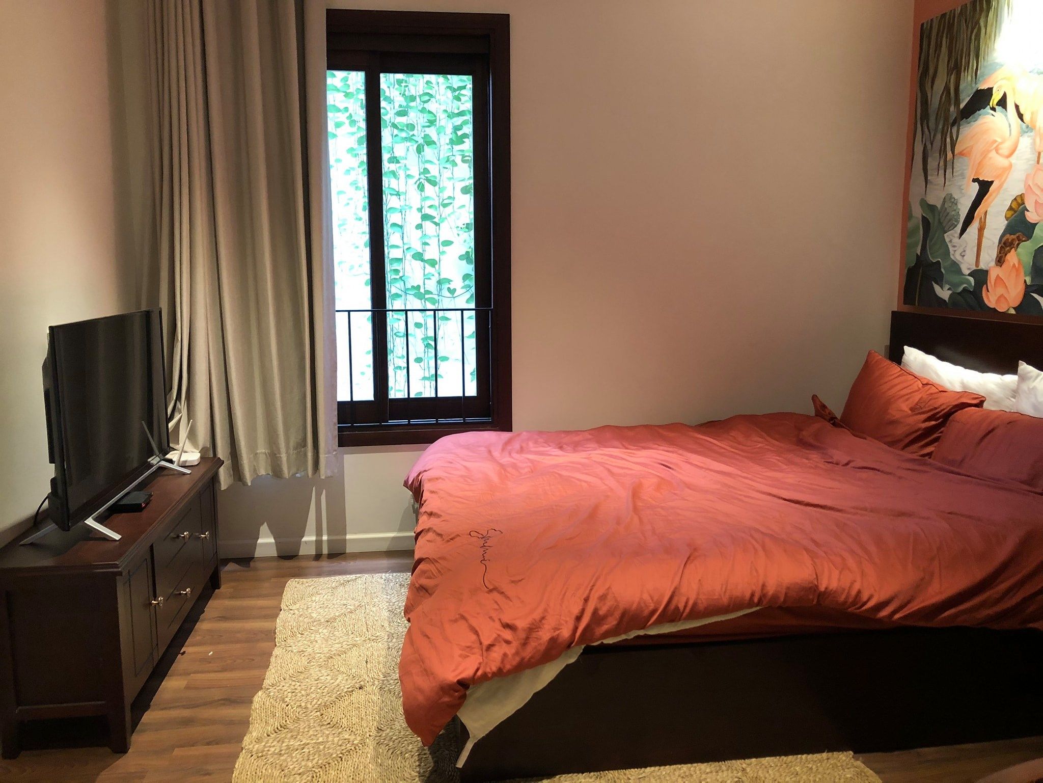 Cho thuê căn hộ bao chill Nằm ngay vị trí trung tâm q1 350 trần hưng đạo q1 Full nt Bếp chung
