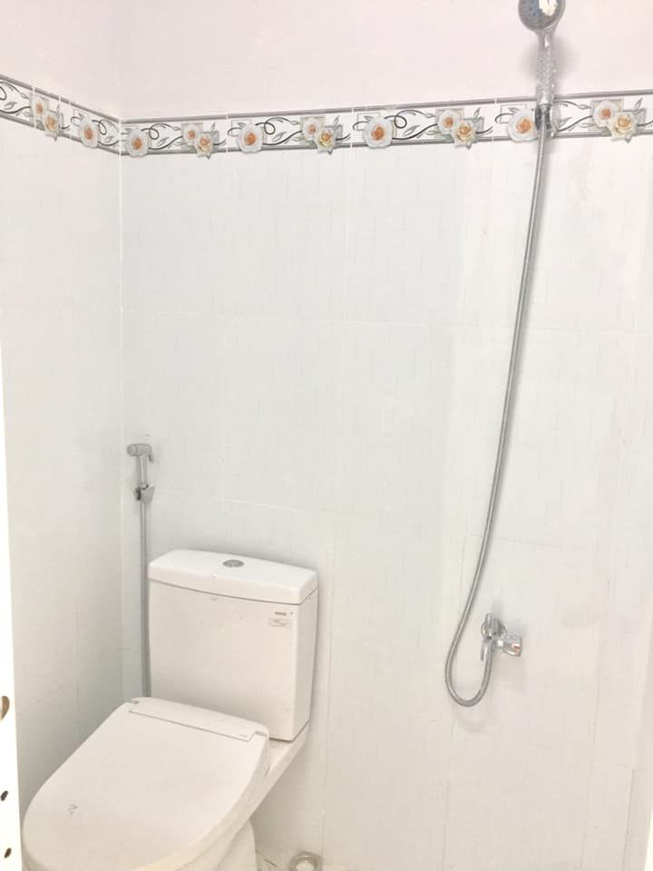 Cho thuê nhà Mt số 123 đường 41, P. Tân quy, quận 7, ngang 3 dài 7,6 m, nhà 1 lầu, giá 5,5 triệu