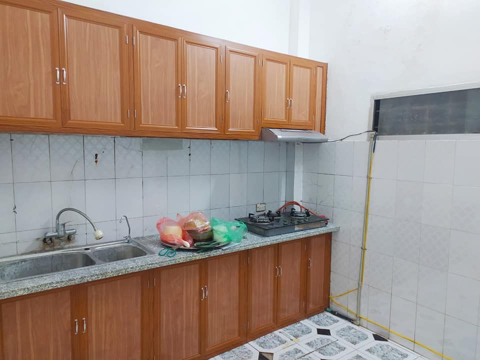 Cho thuê Nhà riêng 4 tầng 3PN, 3WC ngõ 206 trương định, tổng diện tích 160 m2, bình nóng lạnh