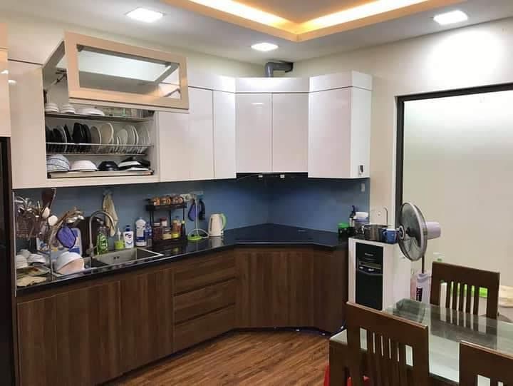 BÁN NHÀ GẤP TẠI LÁNG- 5T- NHÀ LÔ GÓC- NGÕ RỘNG- Ô TÔ TẢI ĐỖ CỬA- KINH DOANH ĐỈNH- GIÁ CHỈ HƠN 4 tỷ