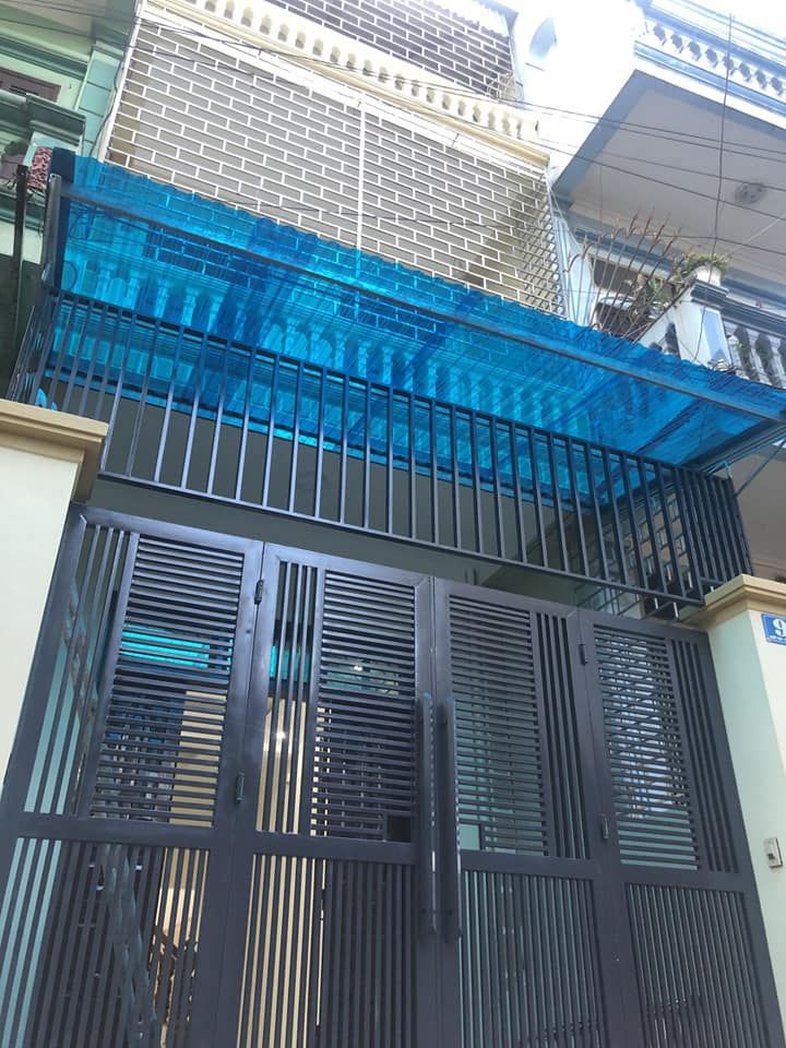 GIA CHỦ CHUYỂN NHÀ ĐI HÀ NỘI NÊN BÁN NHÀ 3 TẦNG Ở GẦN CHỢ BẦU DIỆN TÍCH 64M LƯU KHÔNG