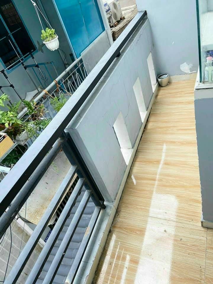 NHÀ BÁN 972 QUANG TRUNG P8 GÒ VẤP Dt: 3m3 x 8m6 XD trệt lầu 2pn,2wc Hẻm trc nhà 2m