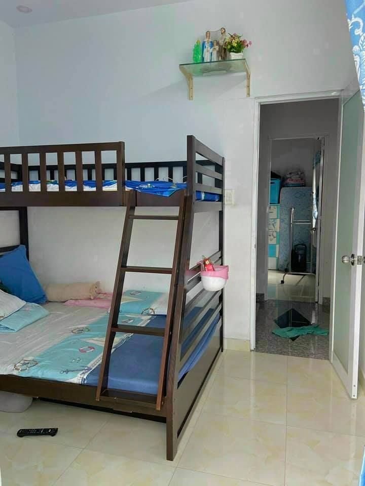 NHÀ BÁN 972 QUANG TRUNG P8 GÒ VẤP Dt: 3m3 x 8m6 XD trệt lầu 2pn,2wc Hẻm trc nhà 2m