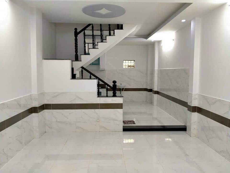 NHÀ BÁN LÊ ĐỨC THỌ P13 GÒ VẤP Diện tích 4m x 10m Nhà đúc lững gồm 2 p ngủ ,2 toilet