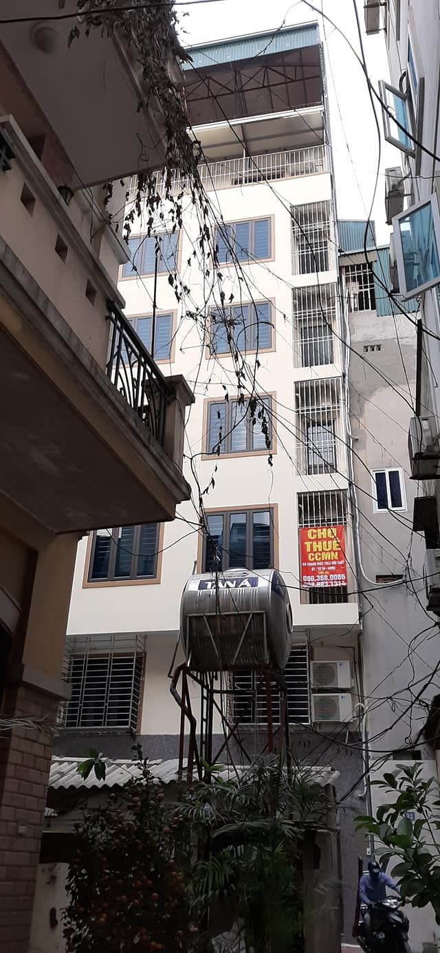 Cho thuê CCMN mới xây, có thang máy, ô tô đỗ cổng tại nhà số 32 ngõ 171 Nguyễn Ngọc Vũ