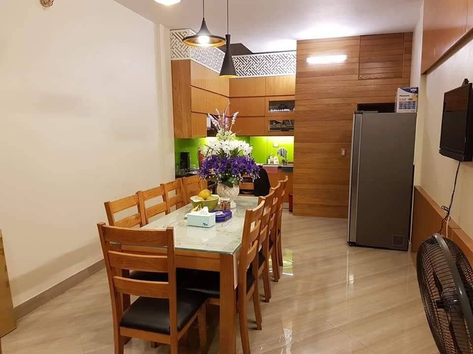 Nhỉnh 3 tỷ có nhà 30m2 Võ Chí Công, ô tô 7 chỗ đỗ cửa, 5 tầng đẳng cấp!!!