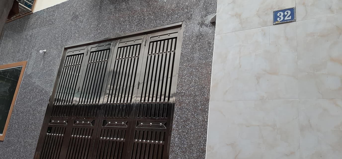 Cho thuê CCMN mới xây, có thang máy, ô tô đỗ cổng tại nhà số 32 ngõ 171 Nguyễn Ngọc Vũ