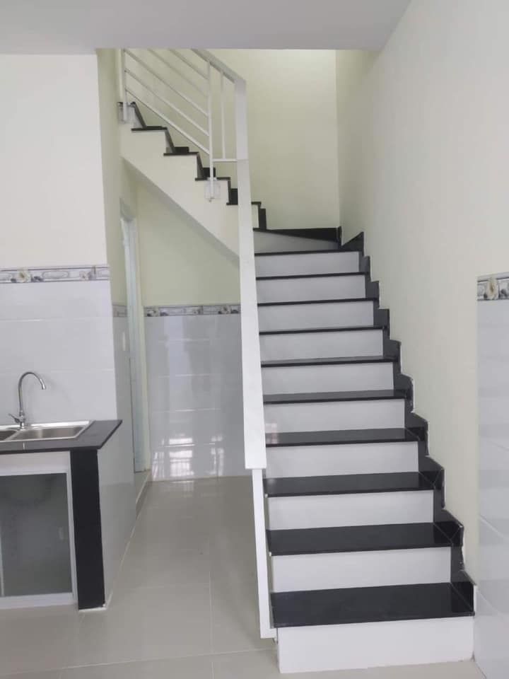 Cho Thuê nhà Nguyên Căn 1135 Huỳnh Tấn Phát q7 1 Trệt 1 lầu nhà mới xây 3,5x7,5 Giá 5tr5 .