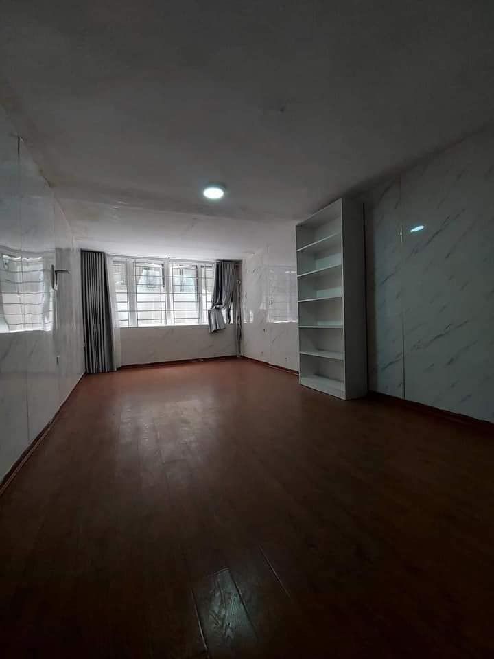 HƠN 2 TỶ CÓ NGAY NHÀ ĐẸP TÔN ĐỨC THẮNG, TT ĐỐNG ĐA - Ở NGAY - CHỦ CẦN BÁN GẤP.