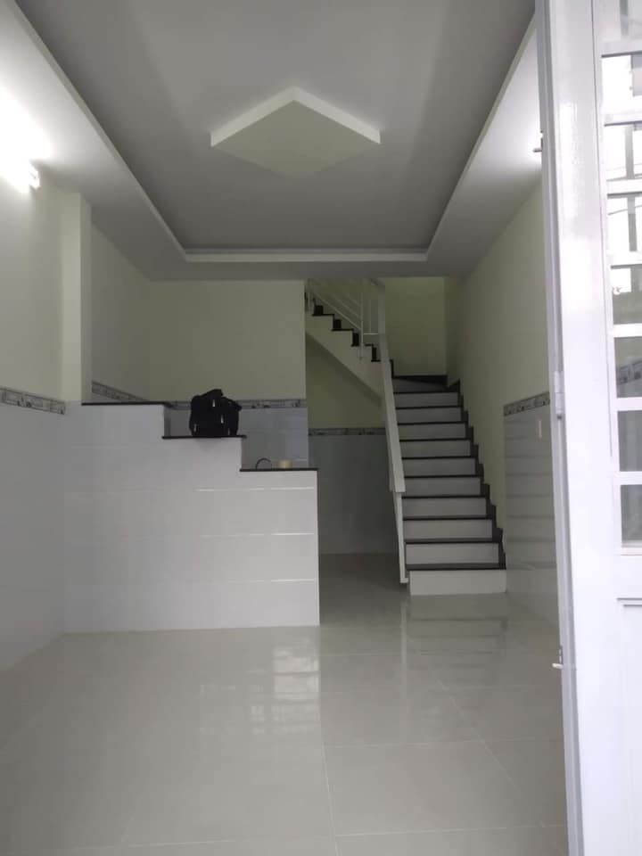 Cho Thuê nhà Nguyên Căn 1135 Huỳnh Tấn Phát q7 1 Trệt 1 lầu nhà mới xây 3,5x7,5 Giá 5tr5 .