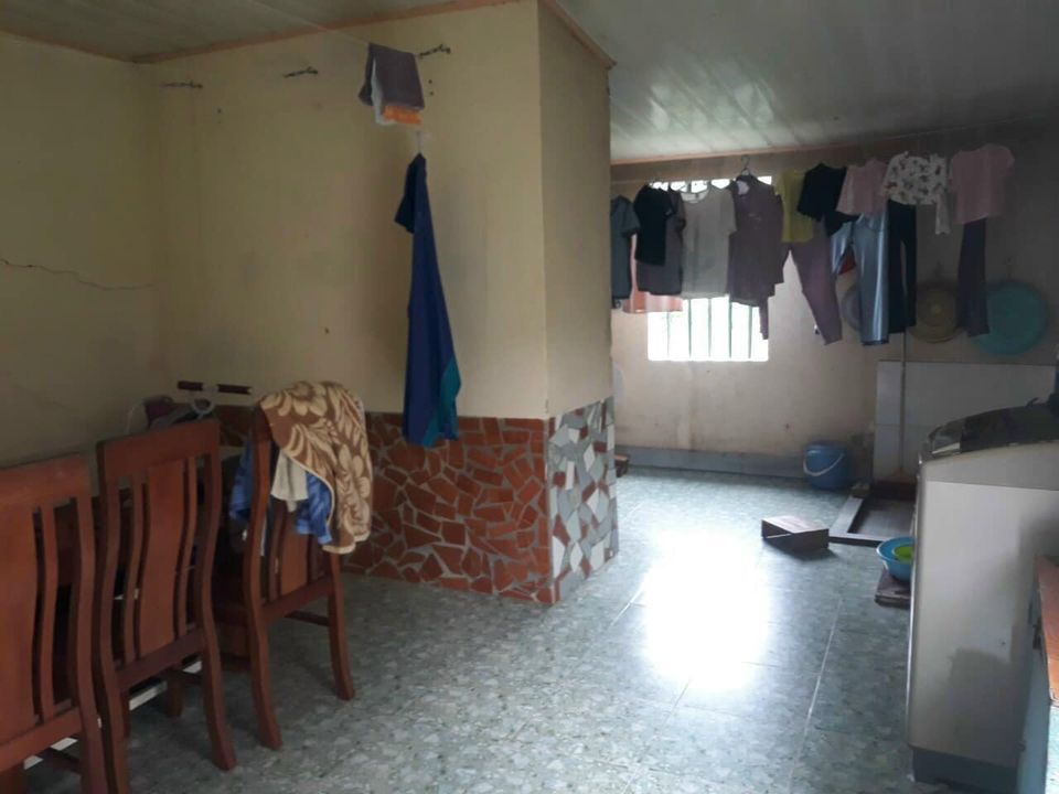 CC Bán căn nhà 2,5 tầng phố Phú Bình tp Hải Dương. đi ba bước chân là tới siêu thị BigC.
