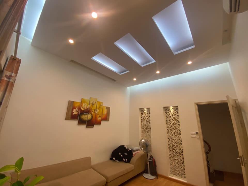 Chính chủ cần bán nhà 5 tầng tại ngõ 33 Phố Cự Lộc, Thanh Xuân, Hà Nội, 5p ra Royal City