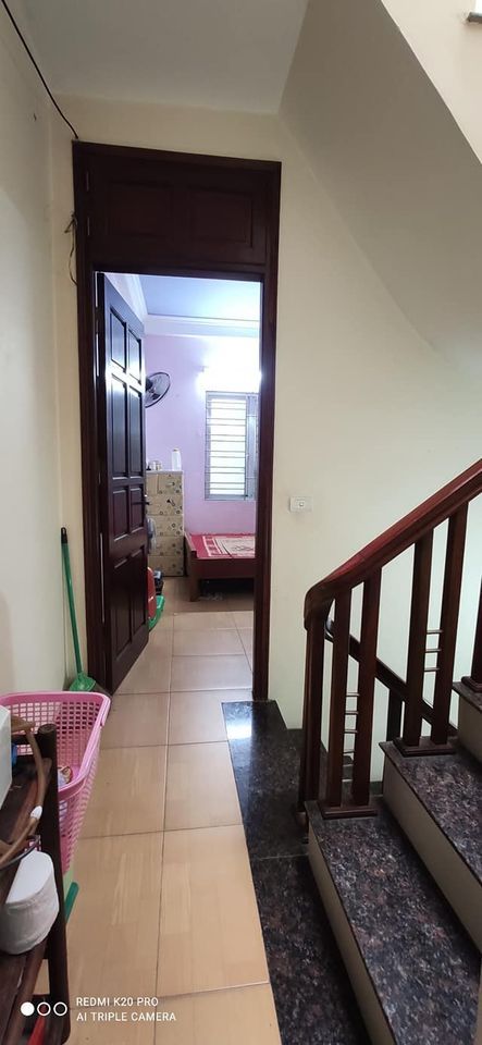 Chính chủ bán nhà tự xây 40m*4T*3N ngay gần ngã tư Hà Trì - Hà Đông. Ngõ rộng 2.5m cách ô tô tránh