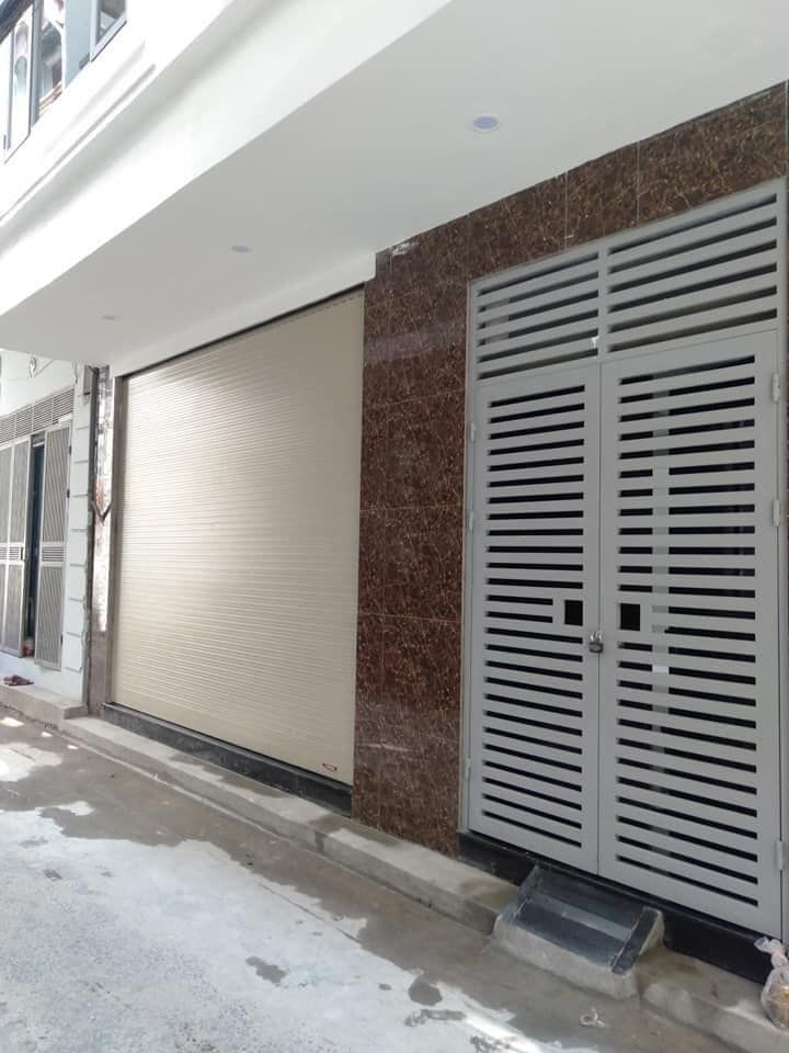Ô Tô Vào Nhà - Kinh Doanh Sầm Uất. Phố Nguyễn Lương Bằng nhà xây với diện tích 60m