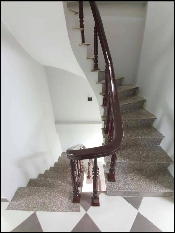 NHÀ GIÁP BÁT Q. HOÀNG MAI, GẦN GIẢI PHÓNG. Diện tích 31m2 sổ đỏ chính chủ. Nhà xây 4 Tầng.