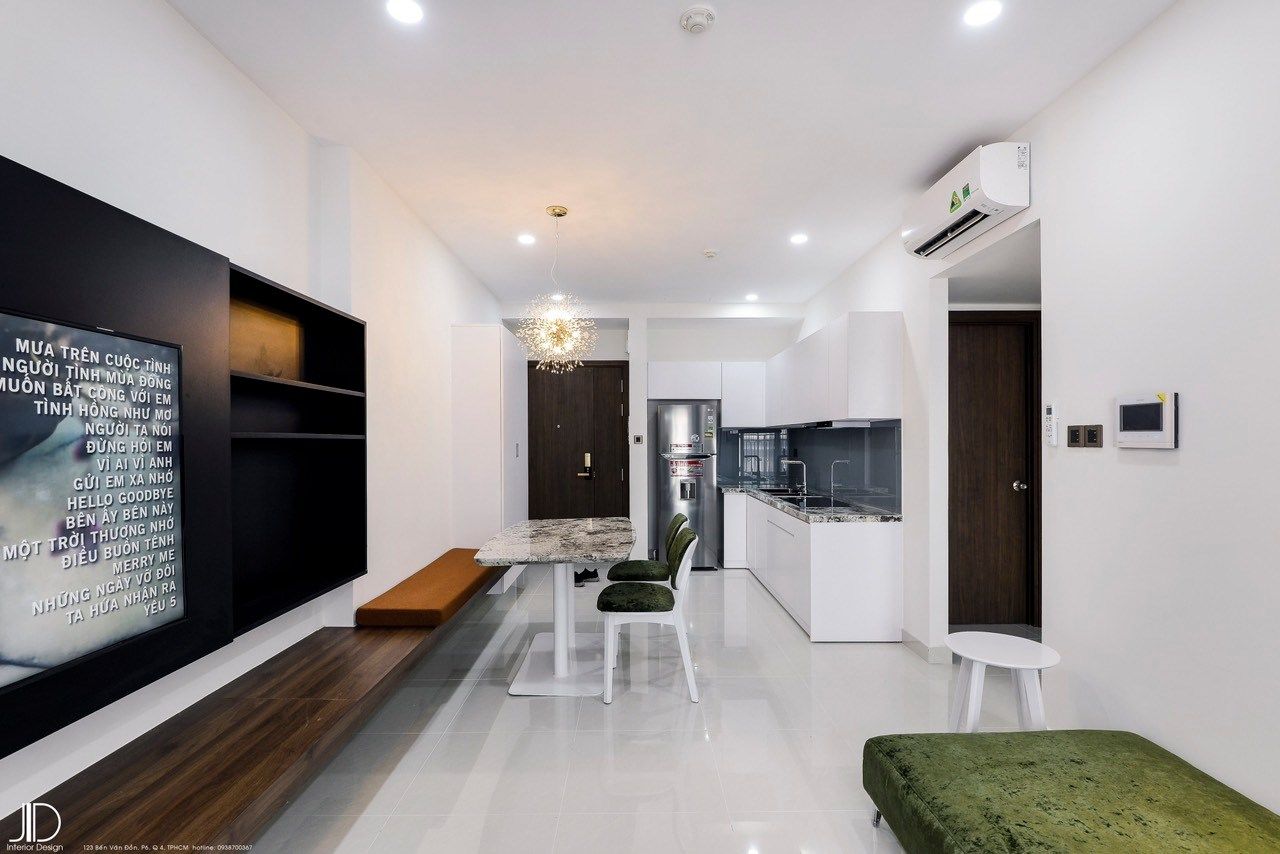 Mình đang cần cho thuê căn hộ Saigon Royal ( 34 Bến Vân Đồn, Quận 4 ) Nội thất thiết kế sang trọng,