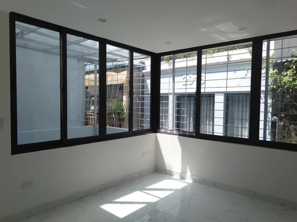 Ô Tô Vào Nhà - Kinh Doanh Sầm Uất. Phố Nguyễn Lương Bằng nhà xây với diện tích 60m