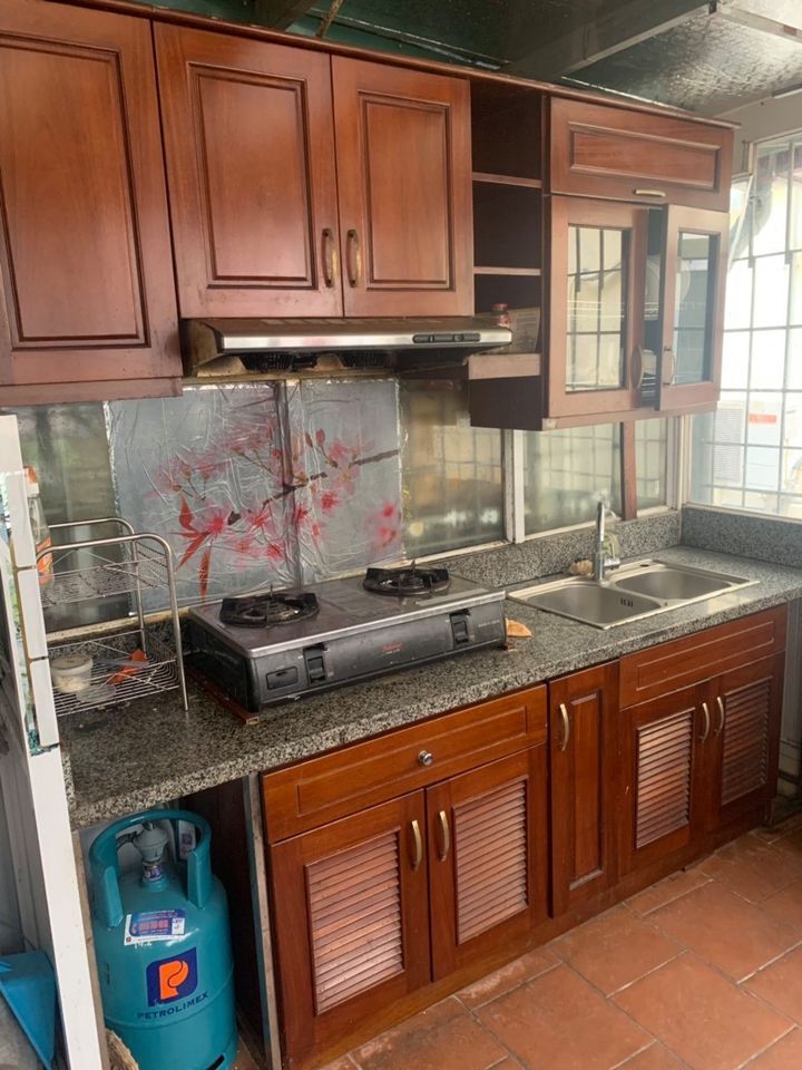 CHO THUÊ CĂN HỘ TẬP THỂ 60M2 ĐẦY ĐỦ TIỆN NGHI KV NGHĨA TÂN - Diện tích 60m2, 1 PK, 2PN, 1 Bếp riêng