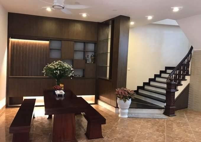 BÁN NHÀ ĐẸP LONG BIÊN CỦA NHÀ THIẾT KẾ DANH TIẾNG - NGÕ NÔNG RỘNG NHƯ PHỐ- DÂN TRÍ CAO