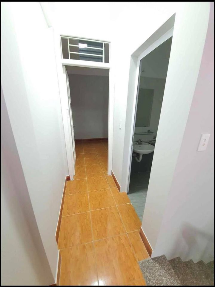 NHÀ GIÁP BÁT Q. HOÀNG MAI, GẦN GIẢI PHÓNG. Diện tích 31m2 sổ đỏ chính chủ. Nhà xây 4 Tầng.