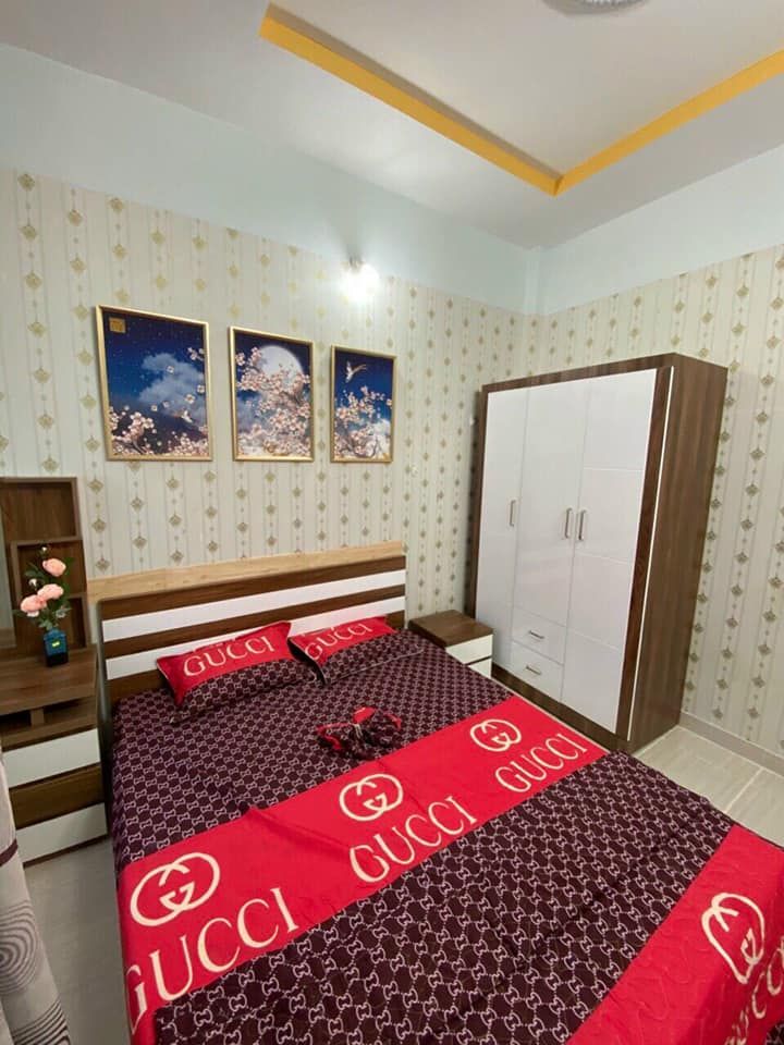 BÁN NHÀ NGUYỄN DUY CUNG P12 GÒ VẤP DT: 3 nở hậu 3.25m X 10.5m 2 phòng ngủ, 2 WC
