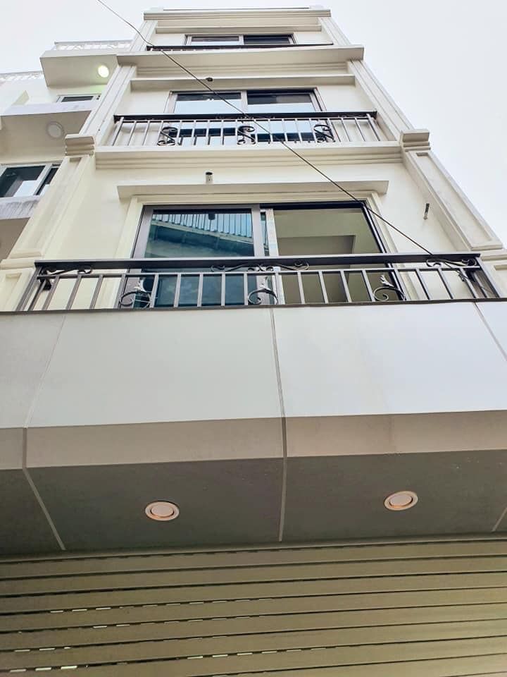 Bán gấp nhà đẹp quận Hoàng Mai Vị trí đẹp ngõ rộng 3m , kinh doanh nhỏ , ngõ thông tứ phía