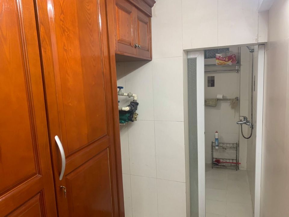 CHO THUÊ CĂN HỘ TẬP THỂ 60M2 ĐẦY ĐỦ TIỆN NGHI KV NGHĨA TÂN - Diện tích 60m2, 1 PK, 2PN, 1 Bếp riêng