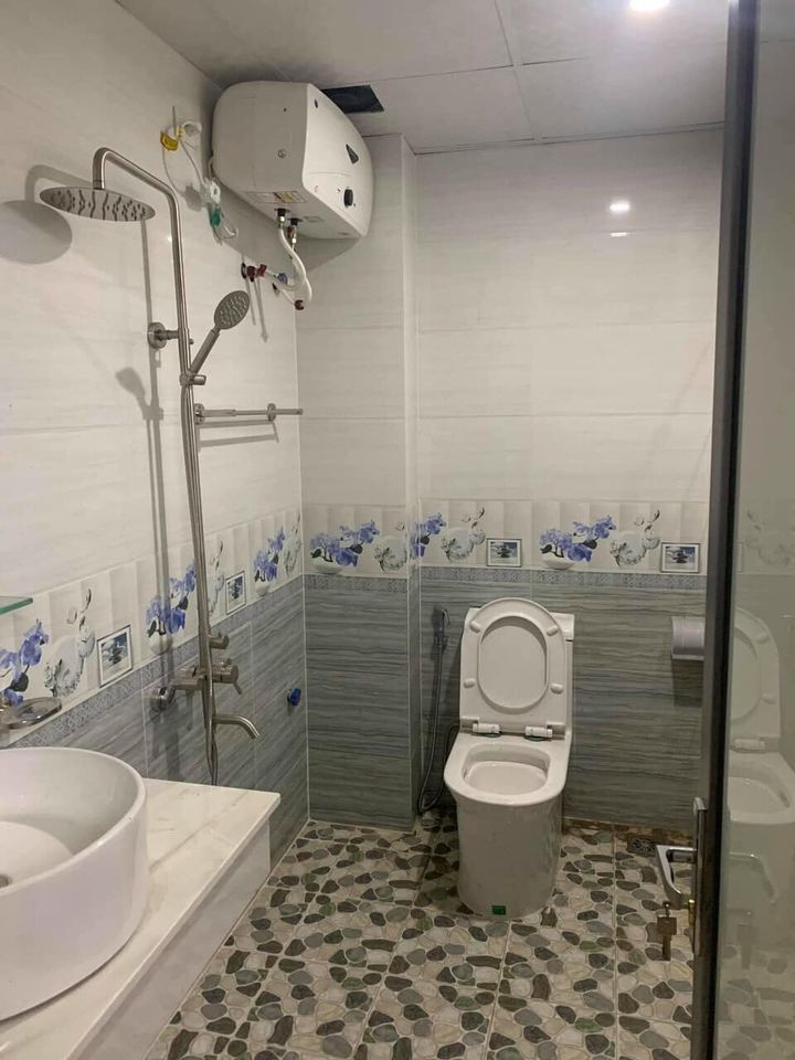 CẦN BÁN NHÀ 3 TẦNG ĐẸP SANG TRỌNG MỚI CÓNG THƠM MÙI SƠN ĐẸP MIỄN CHÊ THIẾT KẾ VÔ CÙNG HỢP LÝ