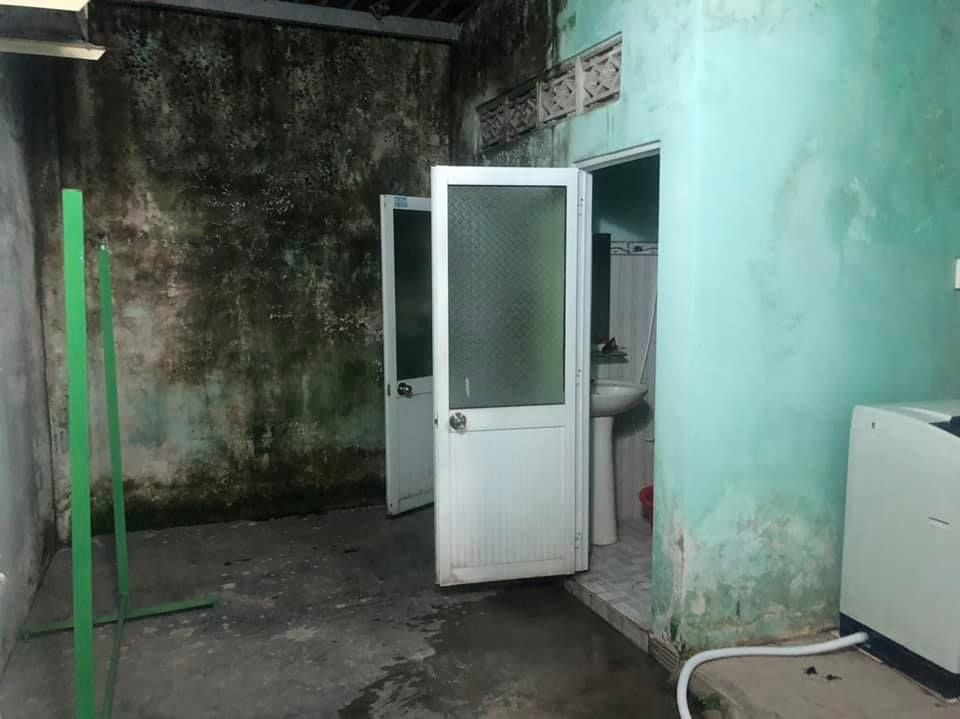 Bán nhà sổ riêng kp6 P. Tân biên .giá này chỉ bằng giá đất thui ạ Dt 4m3 x 20 .nhà có sân pk 1pn