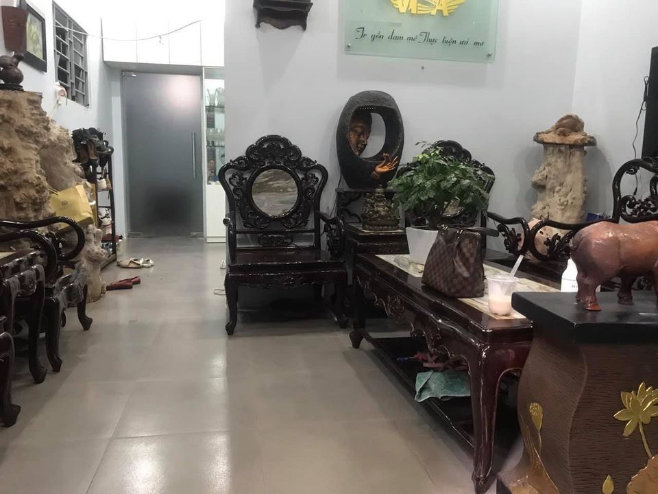 BÁN NHÀ 5 TỶ ĐƯỢC 42M XÃ ĐÀN- SIÊU RẺ- NHÀ LÔ GÓC- TIỆN ÍCH NGẬP TRÀN Nhà 3 tầng