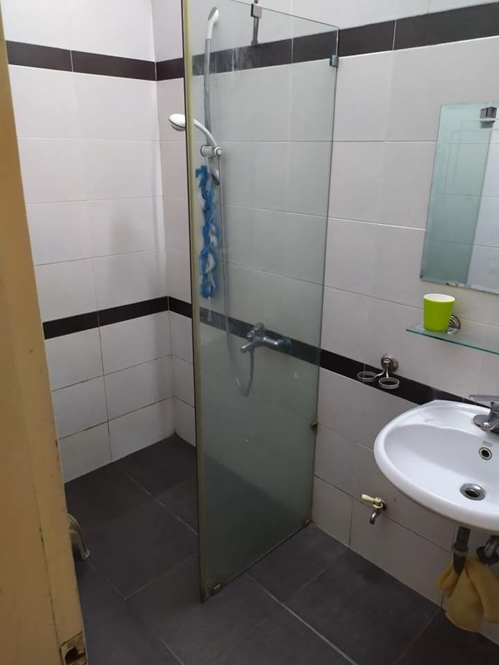 CHO THUÊ NHÀ NGUYÊN CĂN cách đầm hồng 20m , ở gia đình , ở nhóm. Nhà bùi xương trạch 9tr