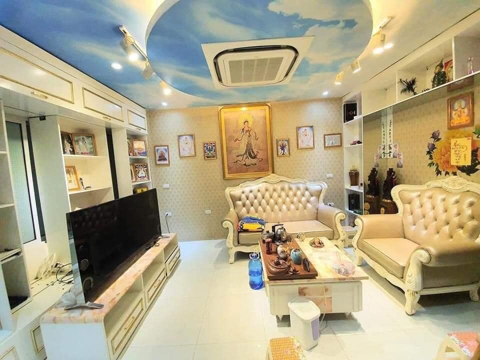 Giảm Chào 100tr Nhà Ngõ Trương Định Ngõ Nông Rộng 30m2x5t giá 2,74 Tỷ