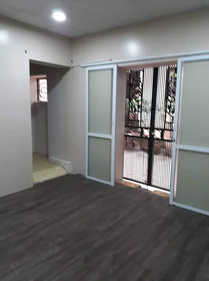 Cho thuê căn hộ khép kín tầng 1 DT 23m2, khu vực Hồ Đắc Di, Nam Đồng, Đống Đa giá 3tr
